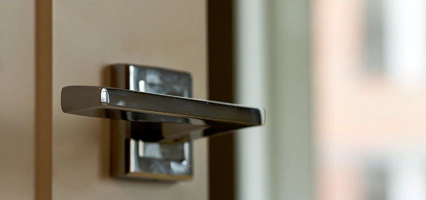 Door Lever Knob Repair in Valley Center, California