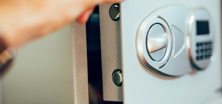 Fingerprint Safe Openers in Valley Center, CA