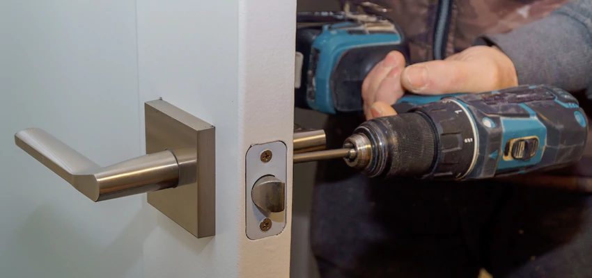 Broken Door Handle Lock Repair in Valley Center, California