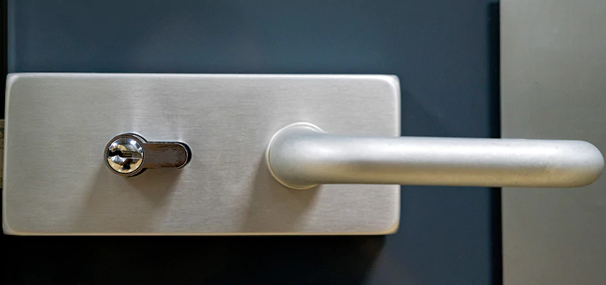 Change Patio Door Locks in Valley Center, California
